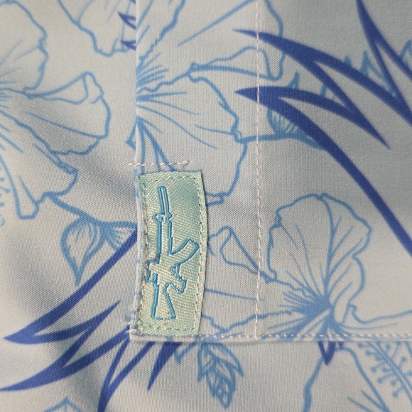 Retro Rifle Prey V2 Button Down - Picture 5 of 9